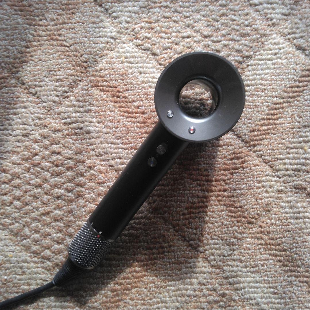 動作良好　ダイソン　Dyson　HD08　ドライヤー