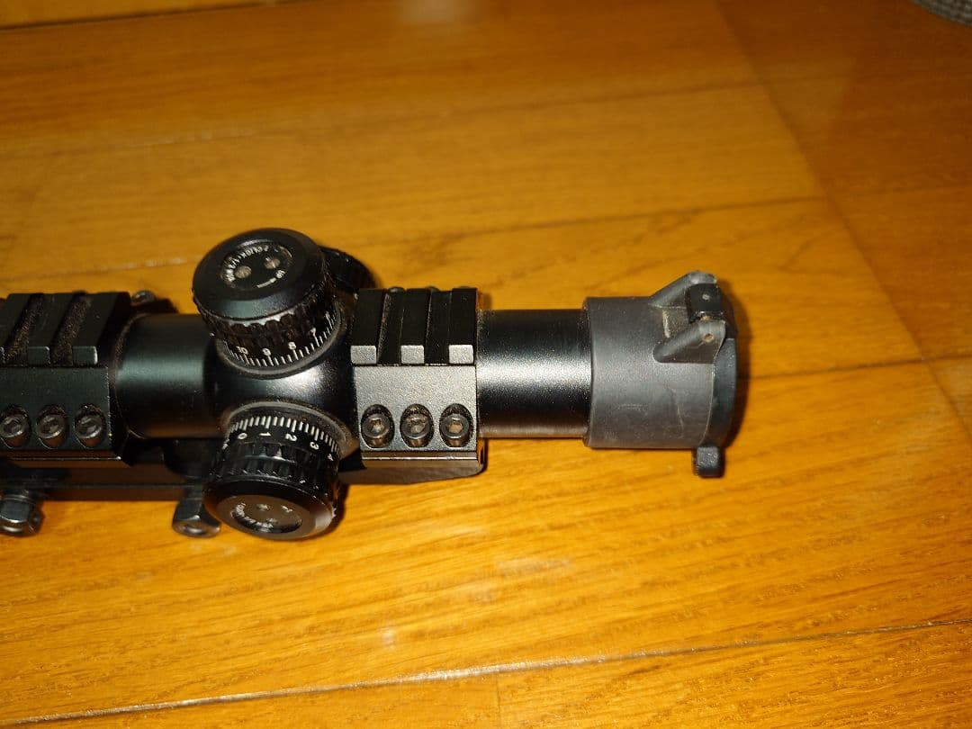 ノーベルアームズ TAC ONE スコープマウント付き