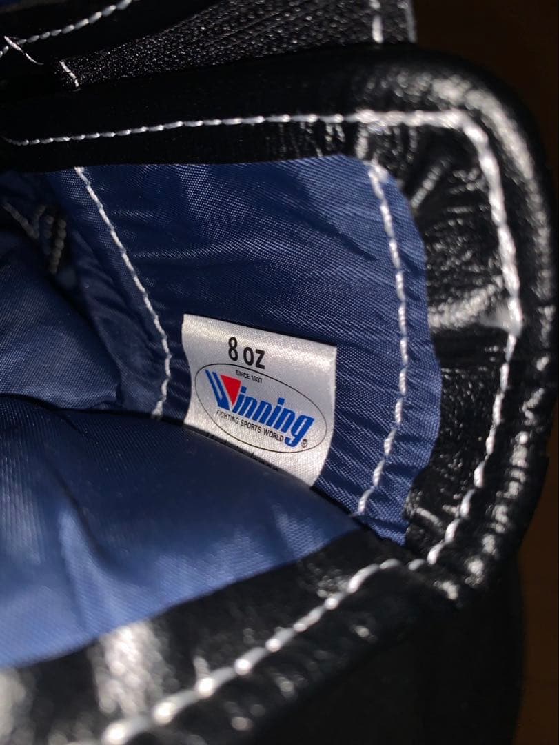 Winning ボクシンググローブ 8oz ブラック