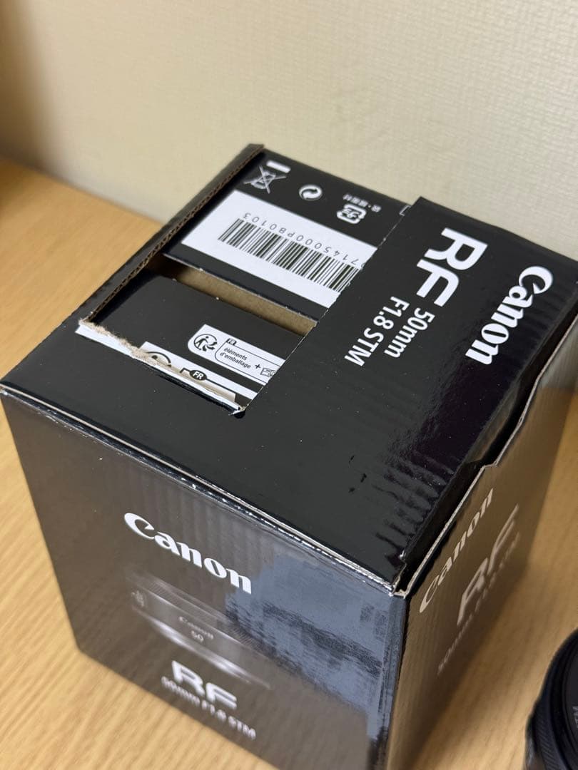 CANON RF 50mm F1.8 STMレンズ