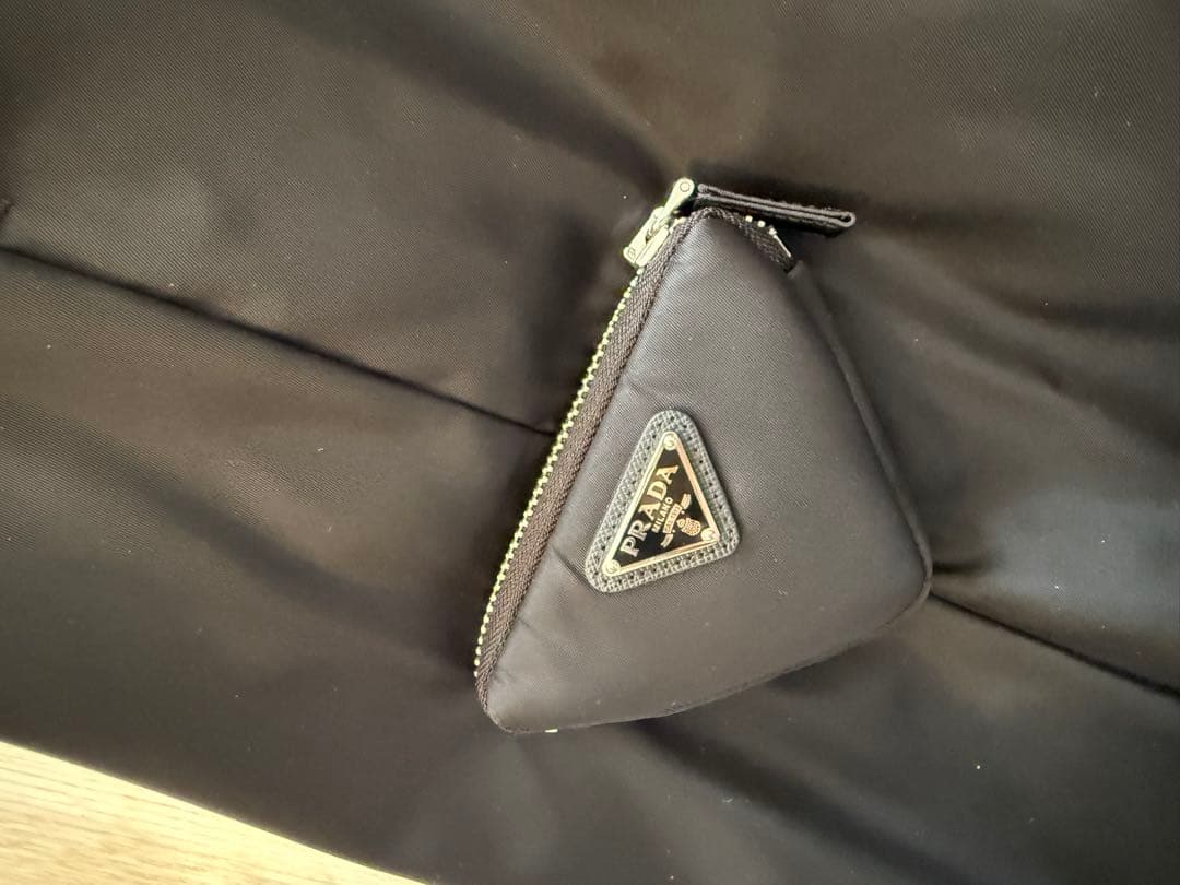 ※AMUAMUさま専用※PRADAプラダロゴプレートRe-Nylon