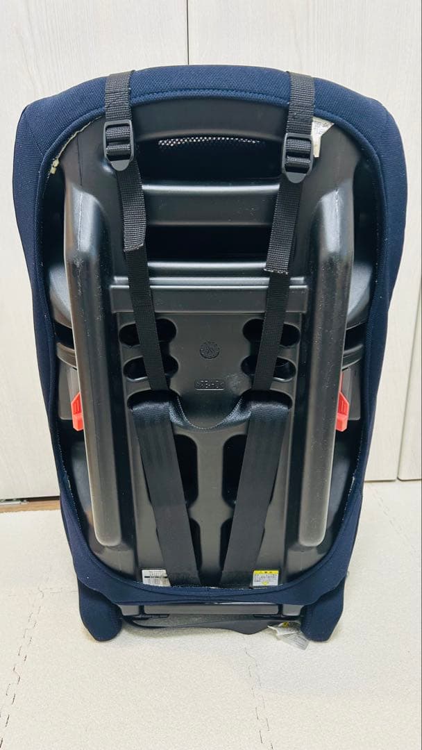 Combi ジョイトリップエアスルー　ジュニアシート　ネイビー