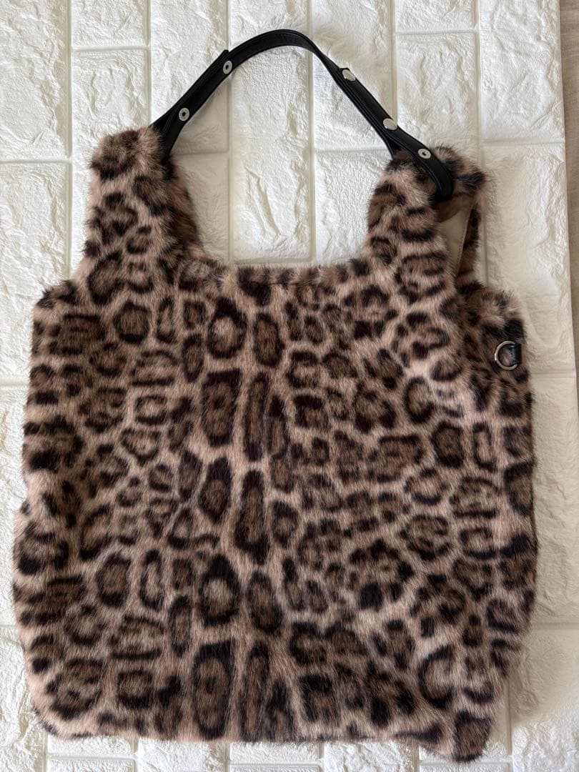 美品❗️ コンバース　2WAY レオパードエコファーバッグ