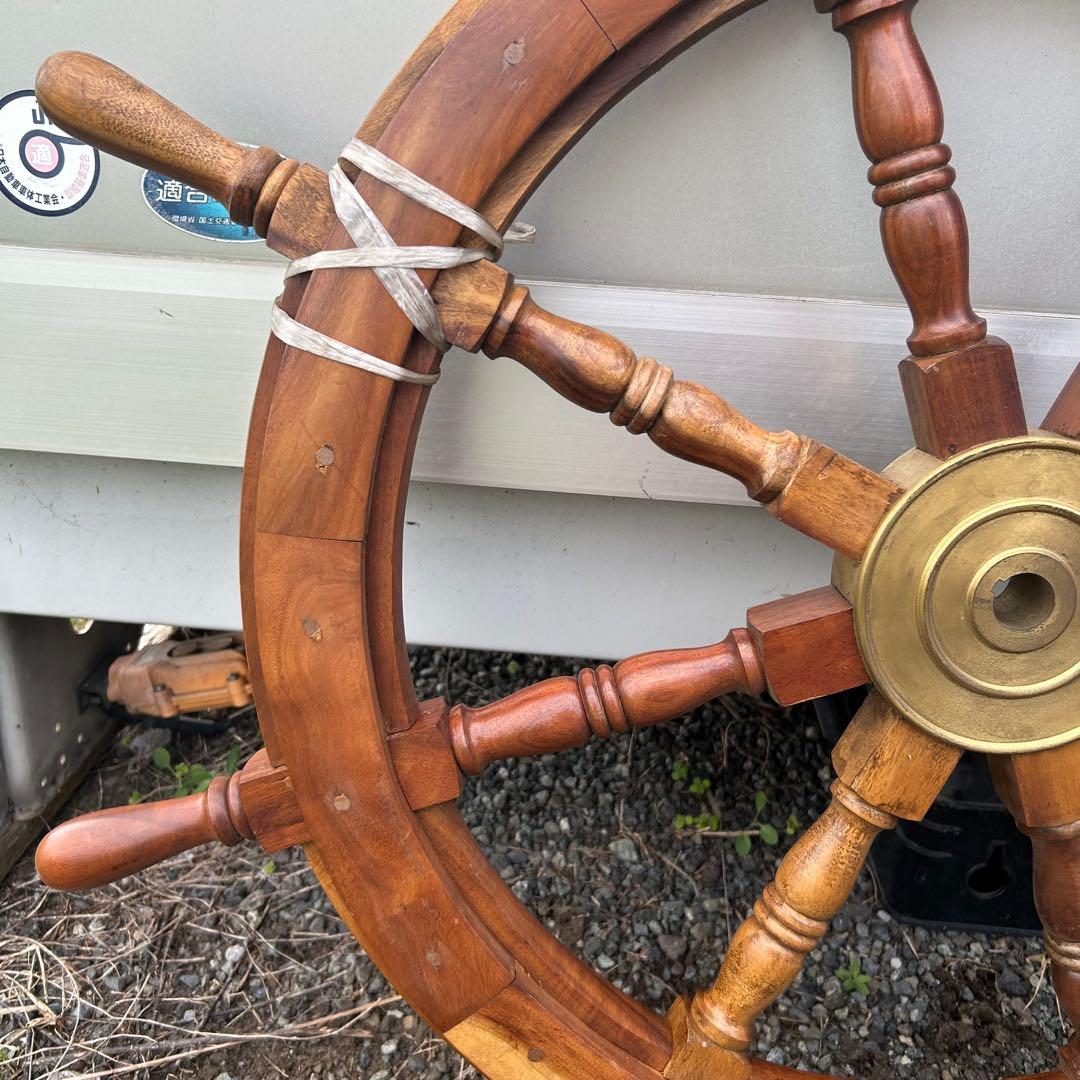 船　進行方向　操作　舵輪　だりん　操舵輪　そうだりん　木製 8本ハンドル