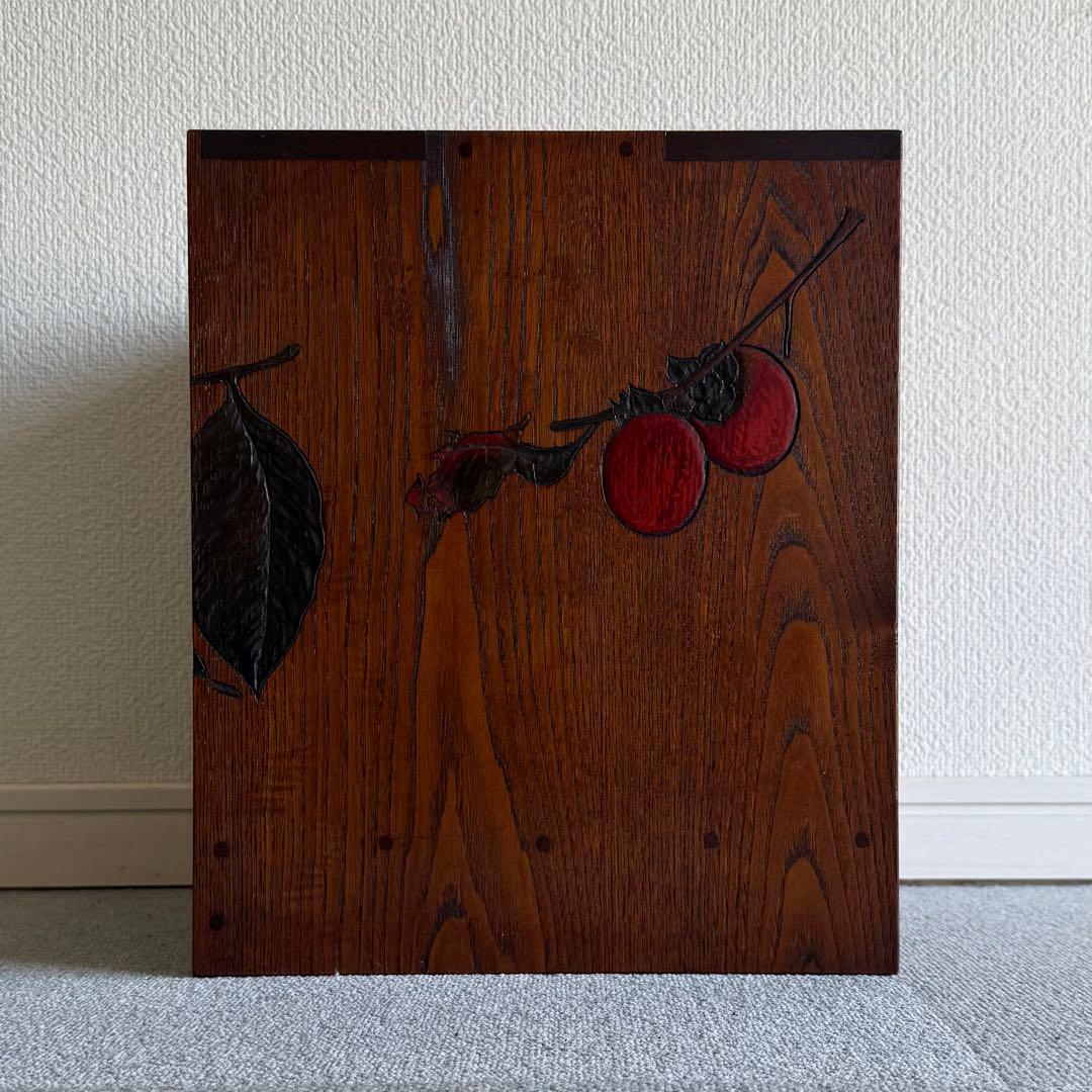 SNT1114 烏城彫 小箪笥 三段 彫刻 引き出し 作家印 時代物