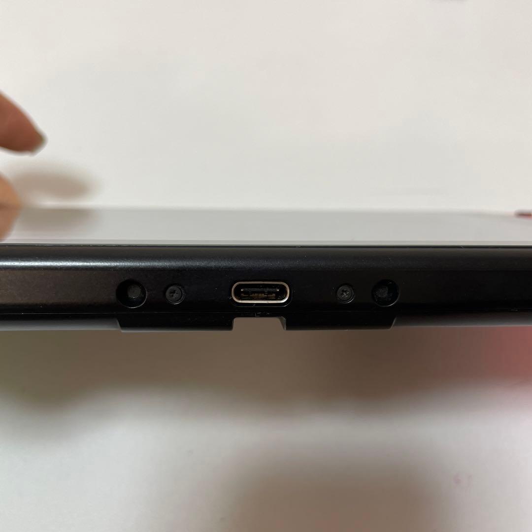 ニンテンドーswitch本体の　ピンクグリーン