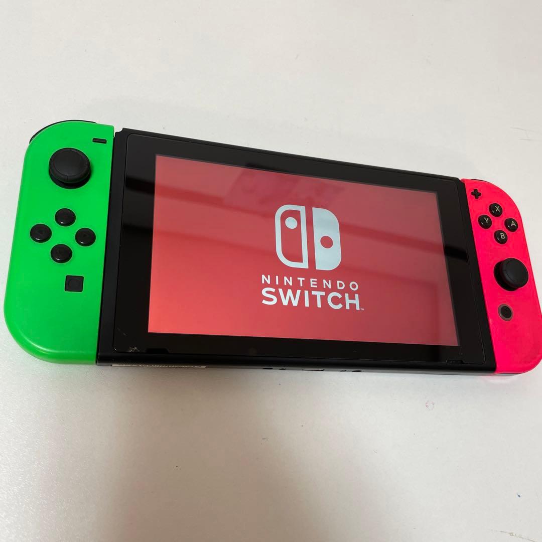 ニンテンドーswitch本体の　ピンクグリーン