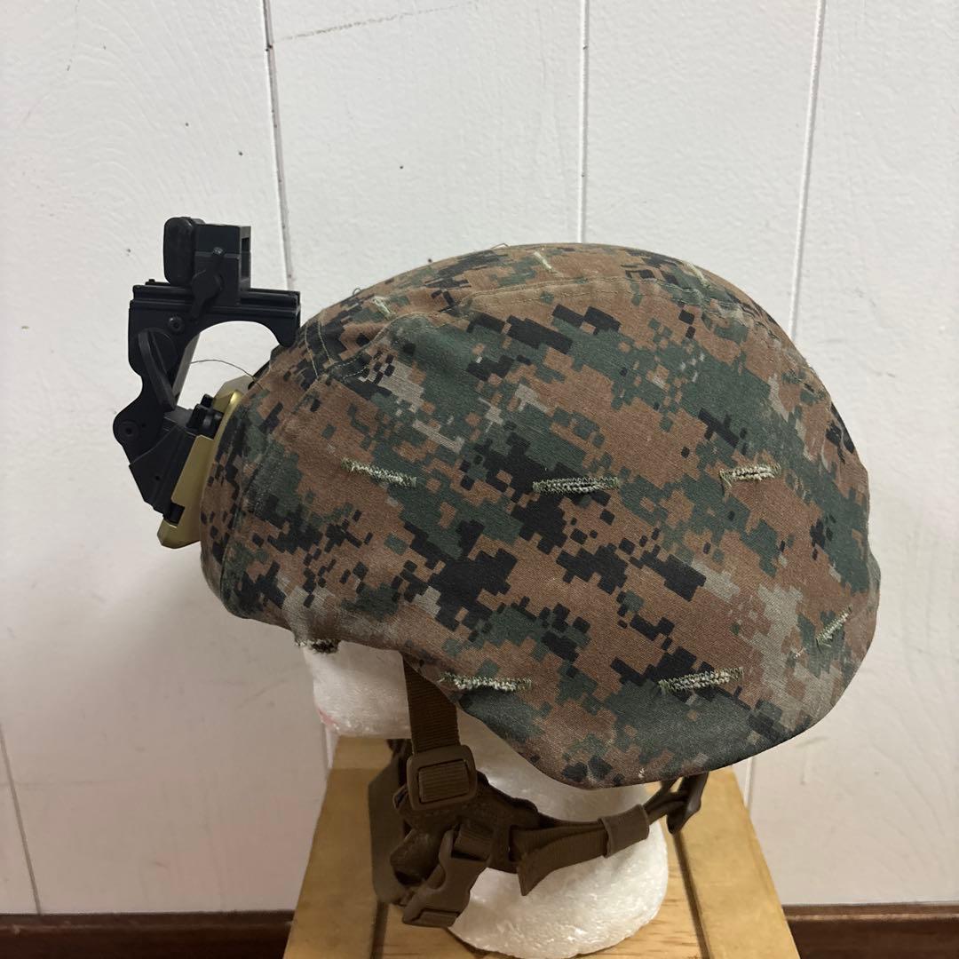 米軍　実物　ECH HELMET CERADYNE 社製HELMET LARGE
