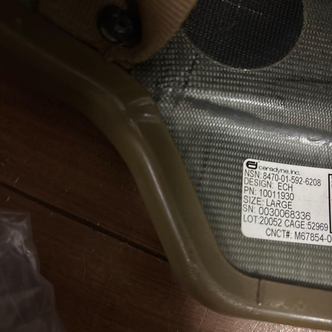 米軍　実物　ECH HELMET CERADYNE 社製HELMET LARGE