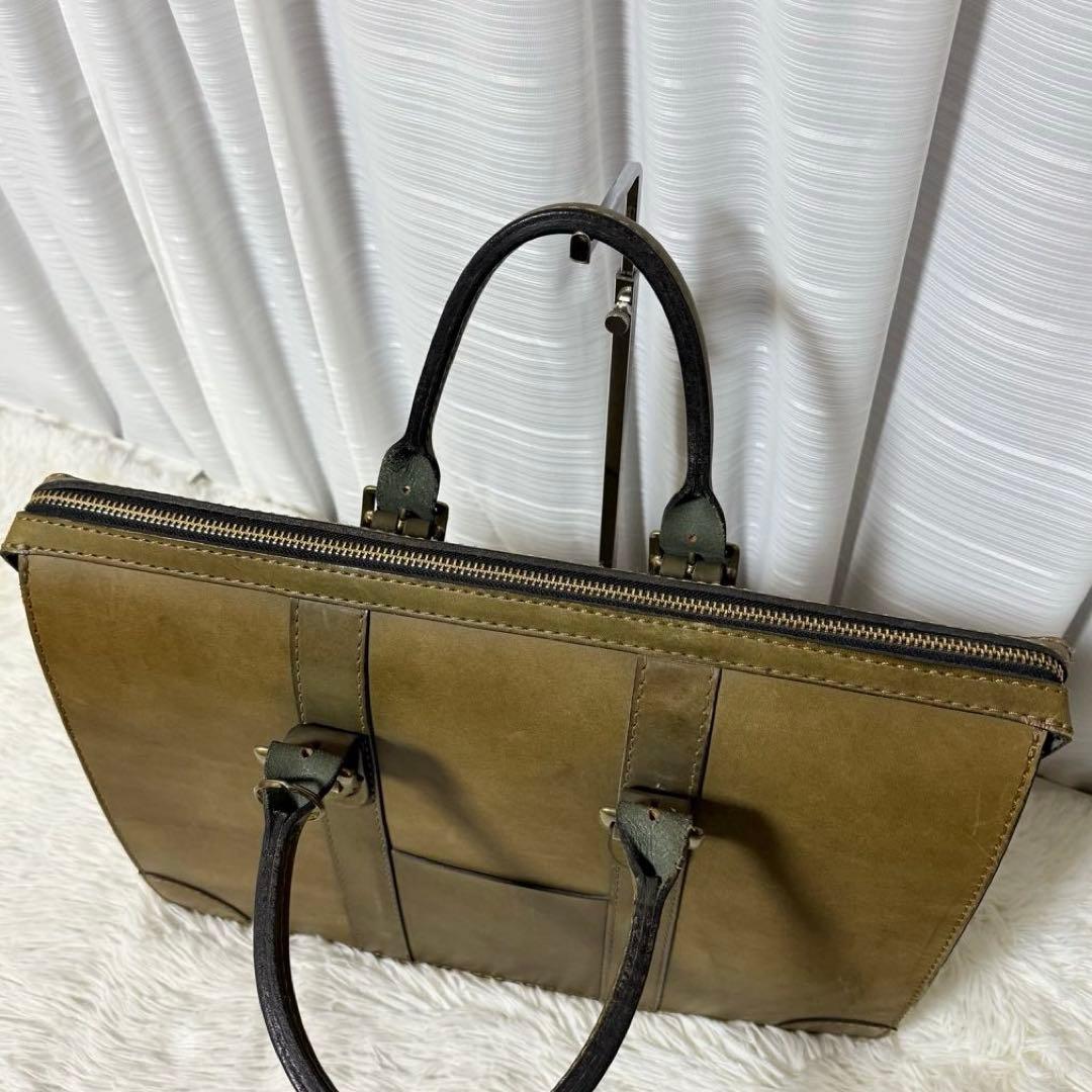 ⭐️美品⭐️　HERZ　ヘルツ　2way　ハンドバッグ　ファスナー式開閉