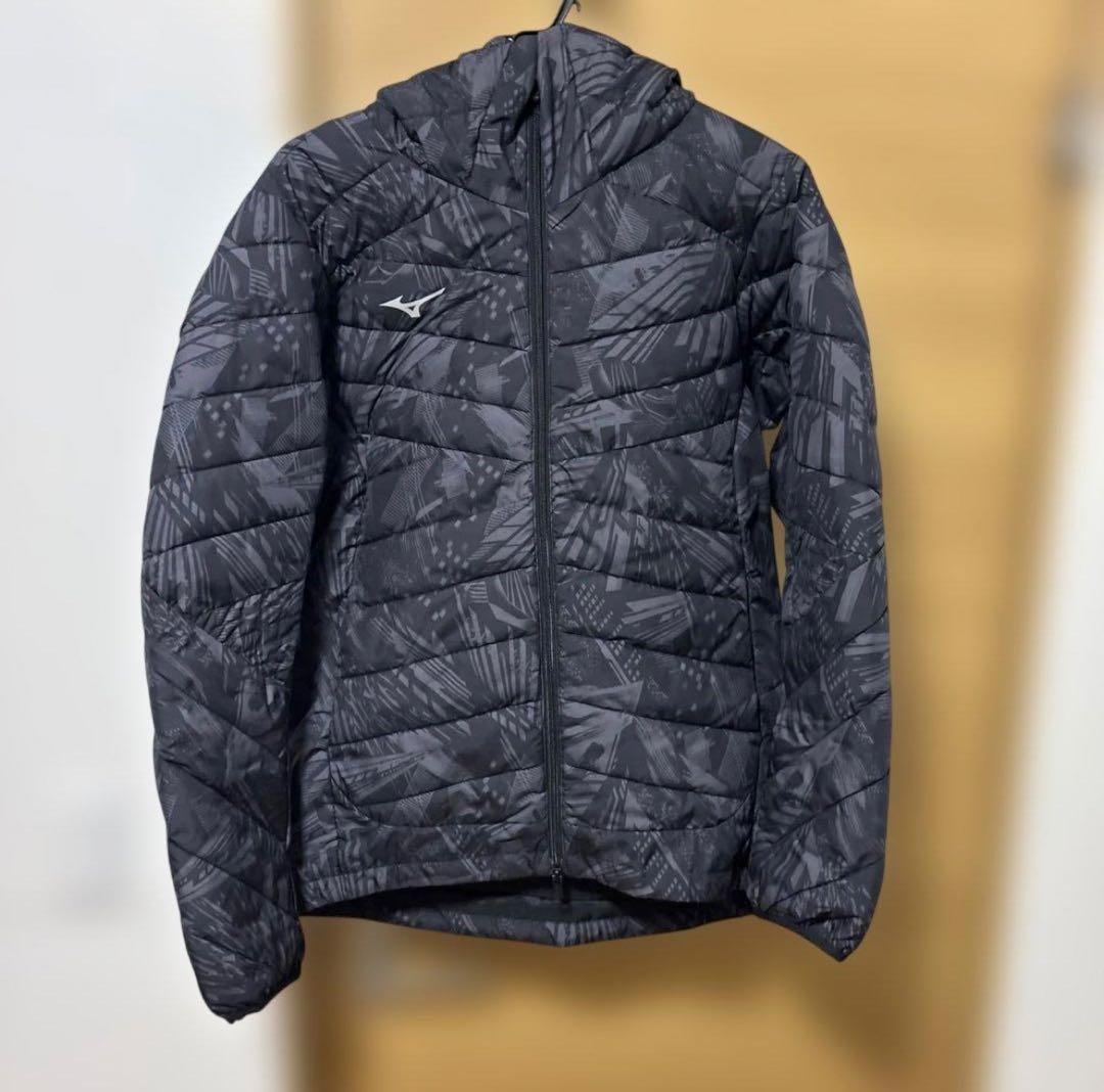 ミズノ　トレーニングウエア テックフィル フードジャケット メンズ　Ｌサイズ