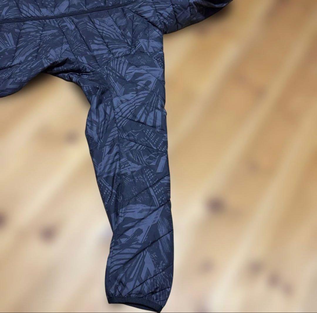 ミズノ　トレーニングウエア テックフィル フードジャケット メンズ　Ｌサイズ