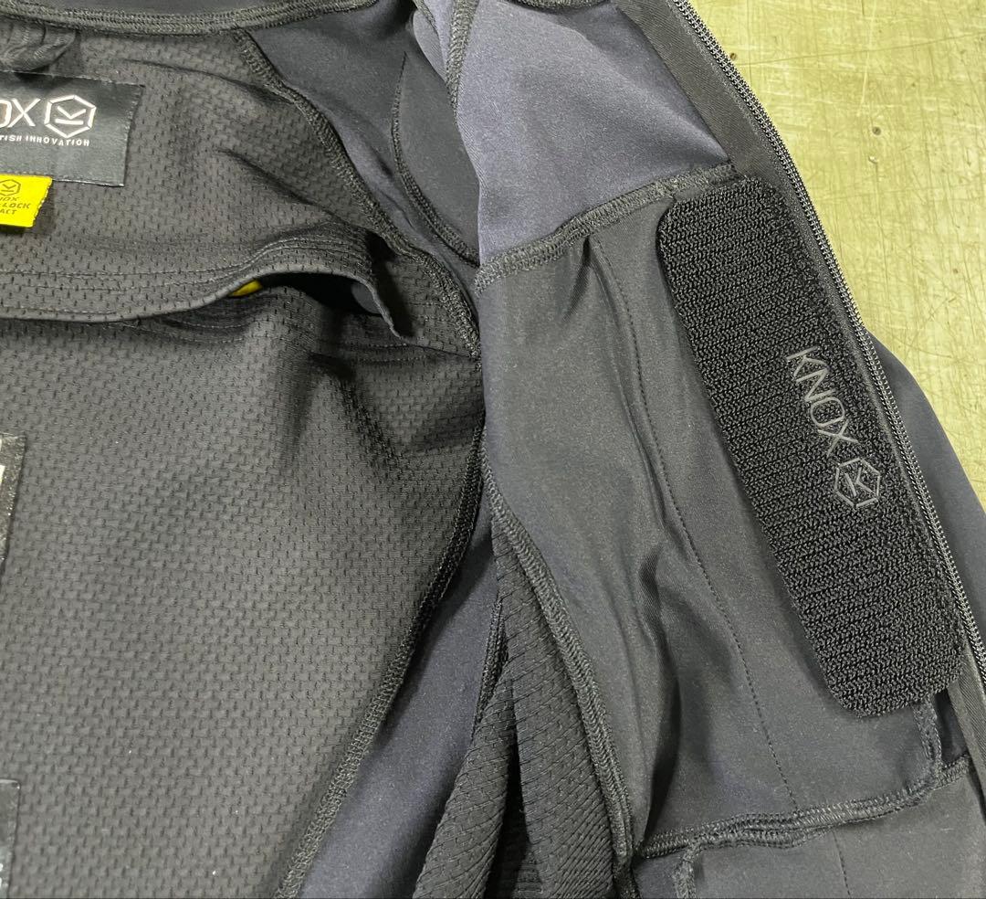 KNOX アクションプロ　ブラック インナープロテクター