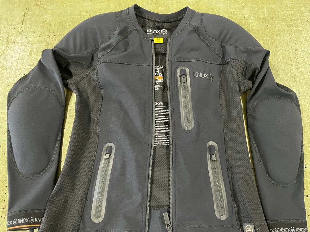 KNOX アクションプロ　ブラック インナープロテクター