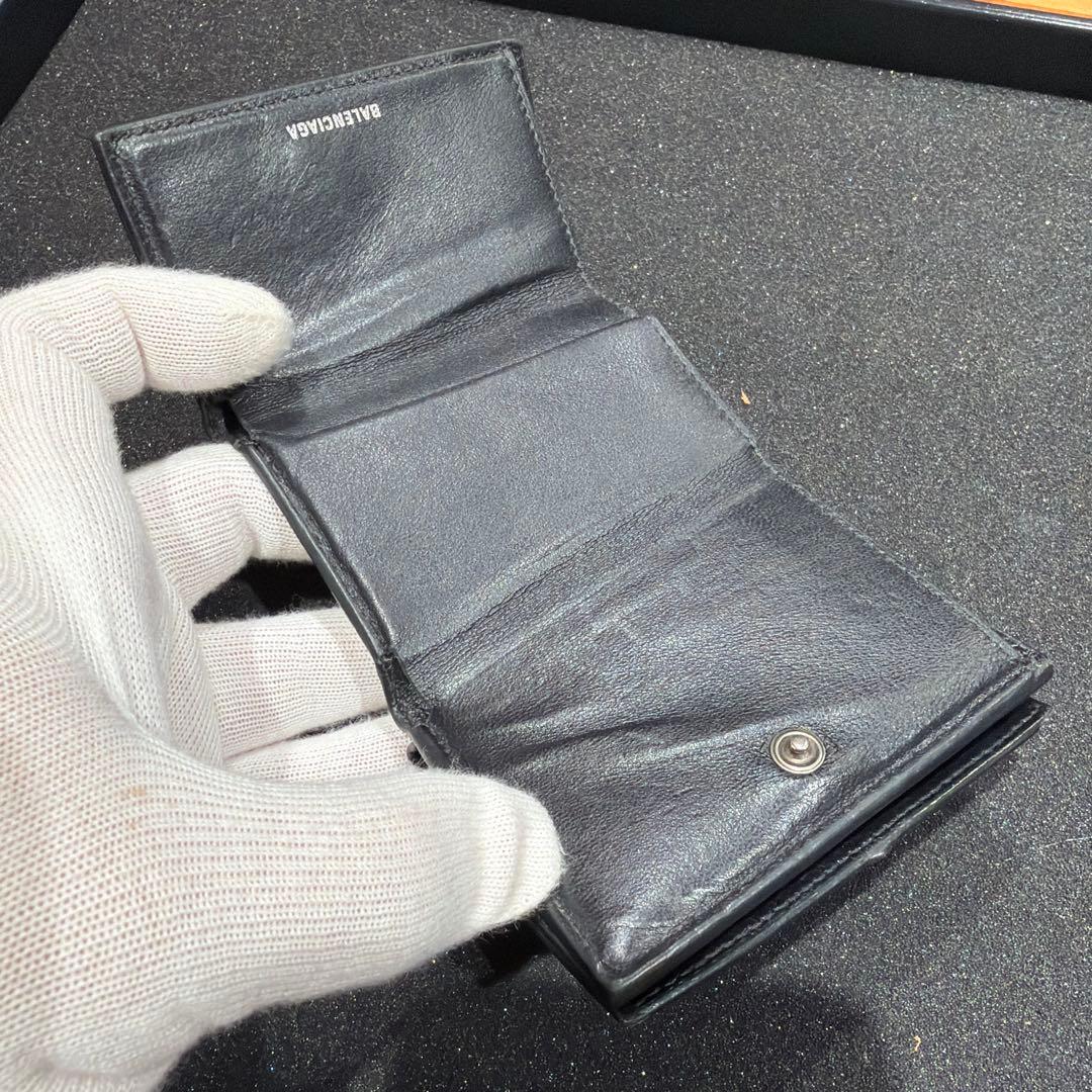 早い者勝ちBALENCIAGA ブラックレザー 三つ折り財布
