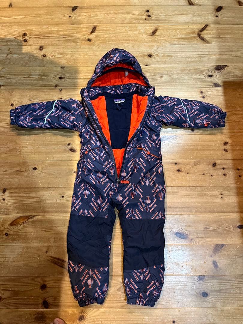 patagonia 子ども用スキーウェア 3T