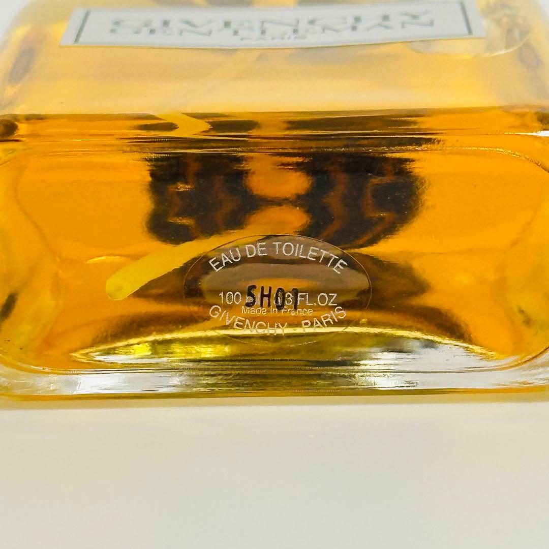 sakura_mintジバンシー　ジェントルマン　オードトワレ　100ml