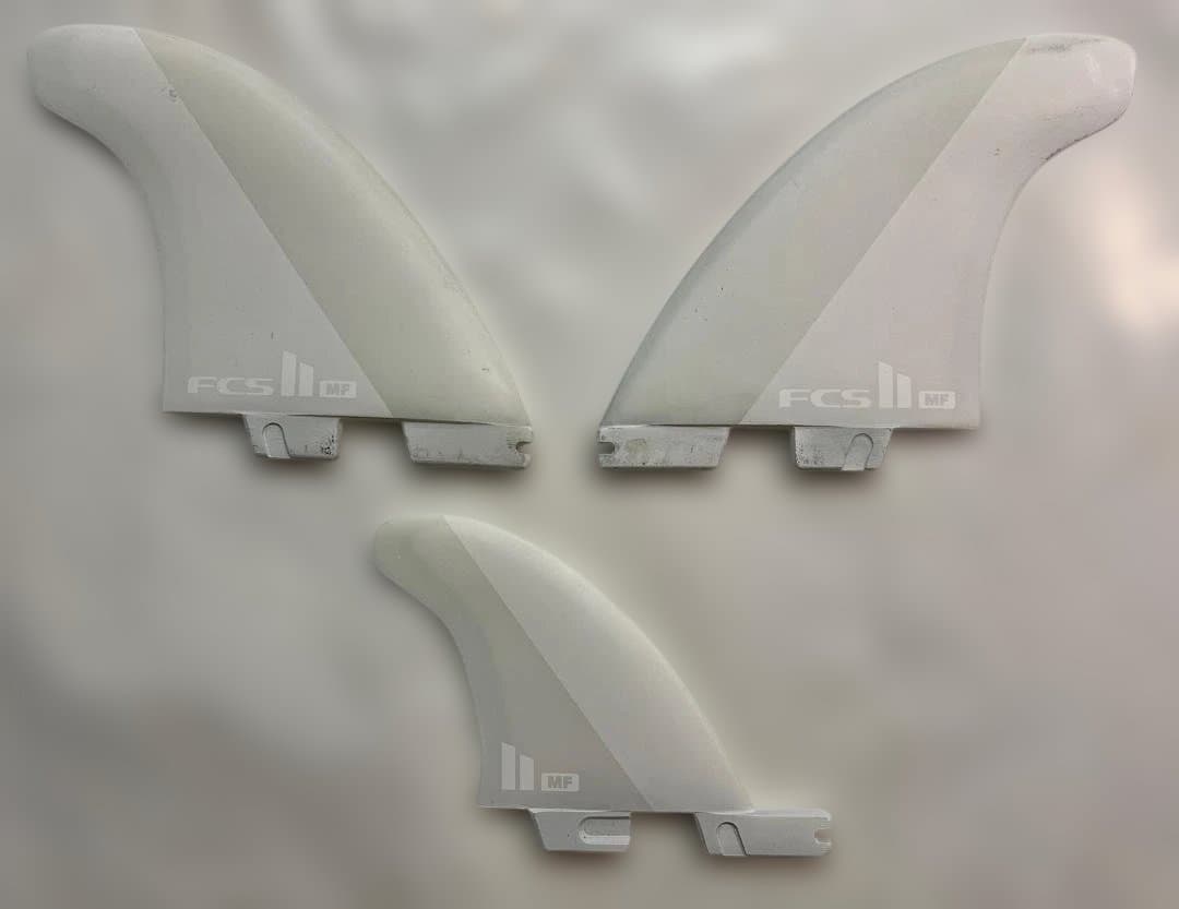 FCS II『MICK FANNING TWIN + 1 FIN SET』