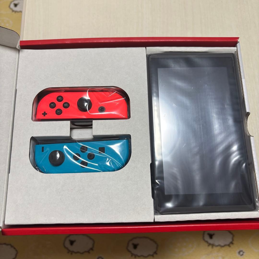 新品　未使用　ニンテンドースイッチ　ネオンブルー ネオンレッド 本体