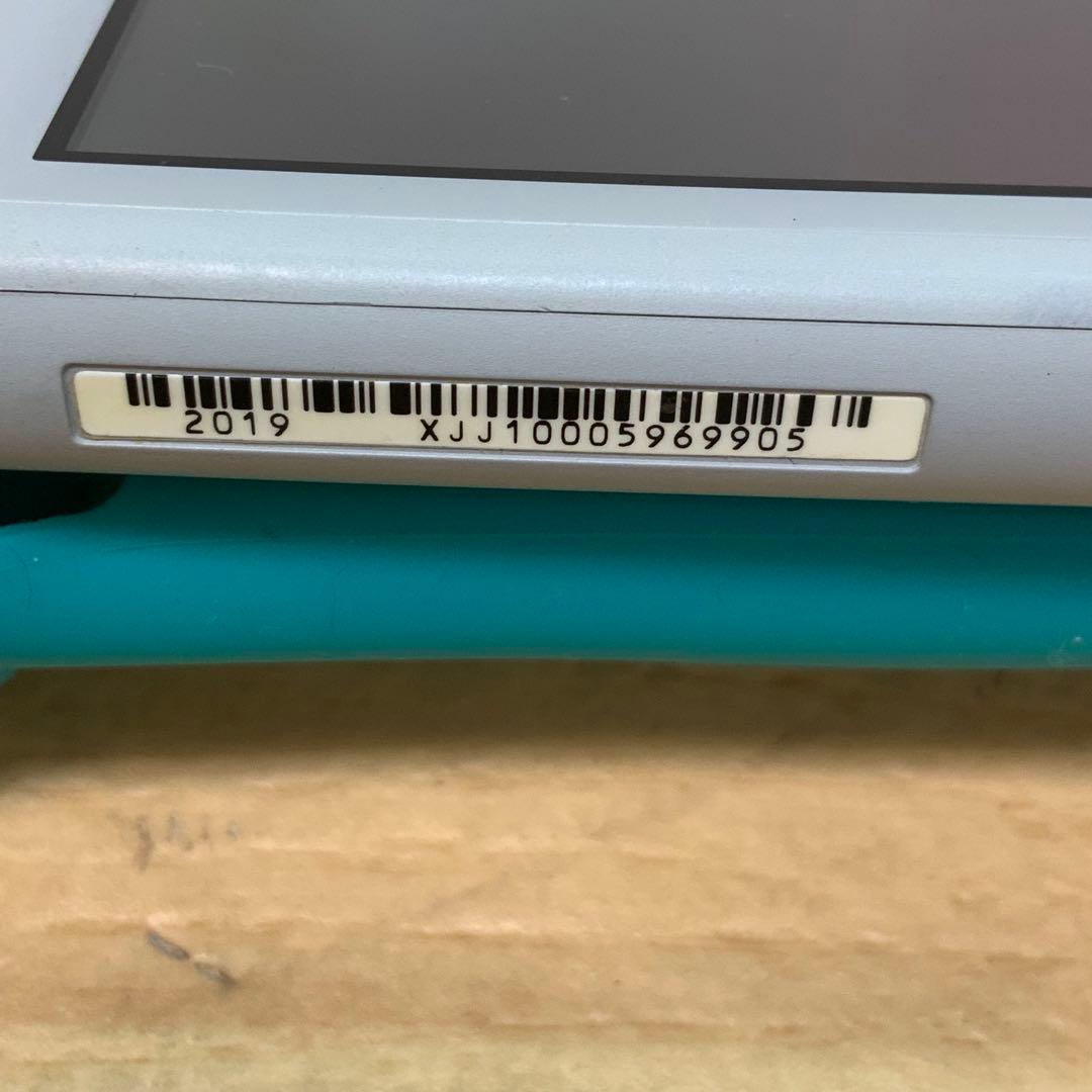 任天堂　スイッチライト（本体のみ） ザシアン・ザマゼンタ エディション