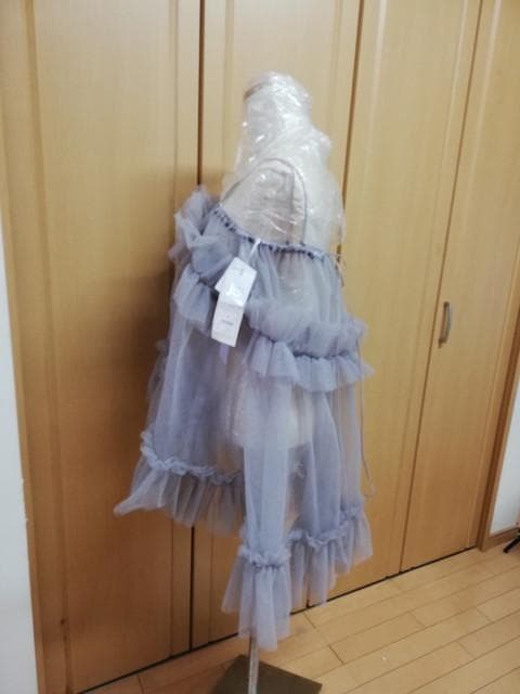 J1U　バイラベルエチュード★チュールボリュームフリルキャミソールチュニック