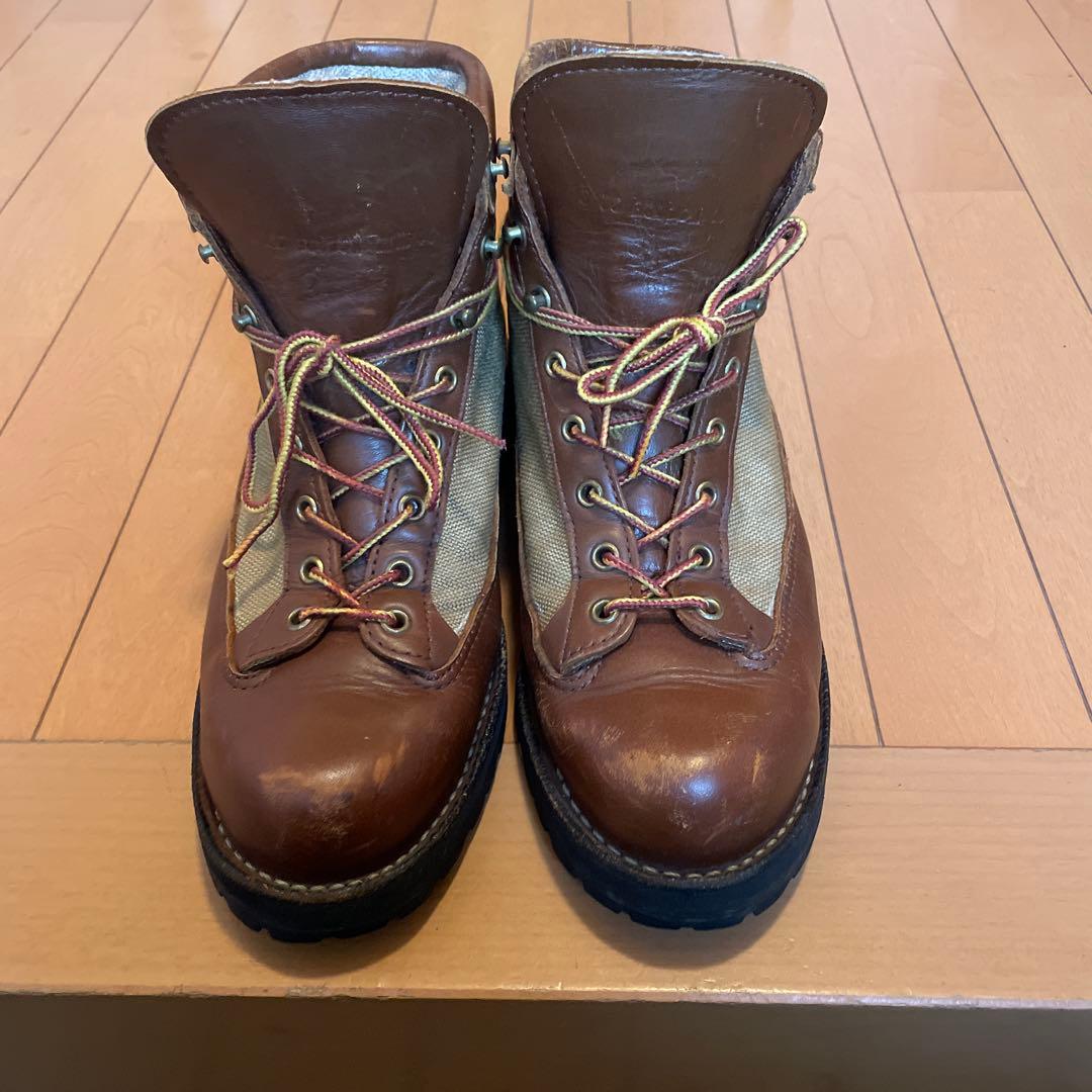 ダナーライトゴアテックス黒タグ