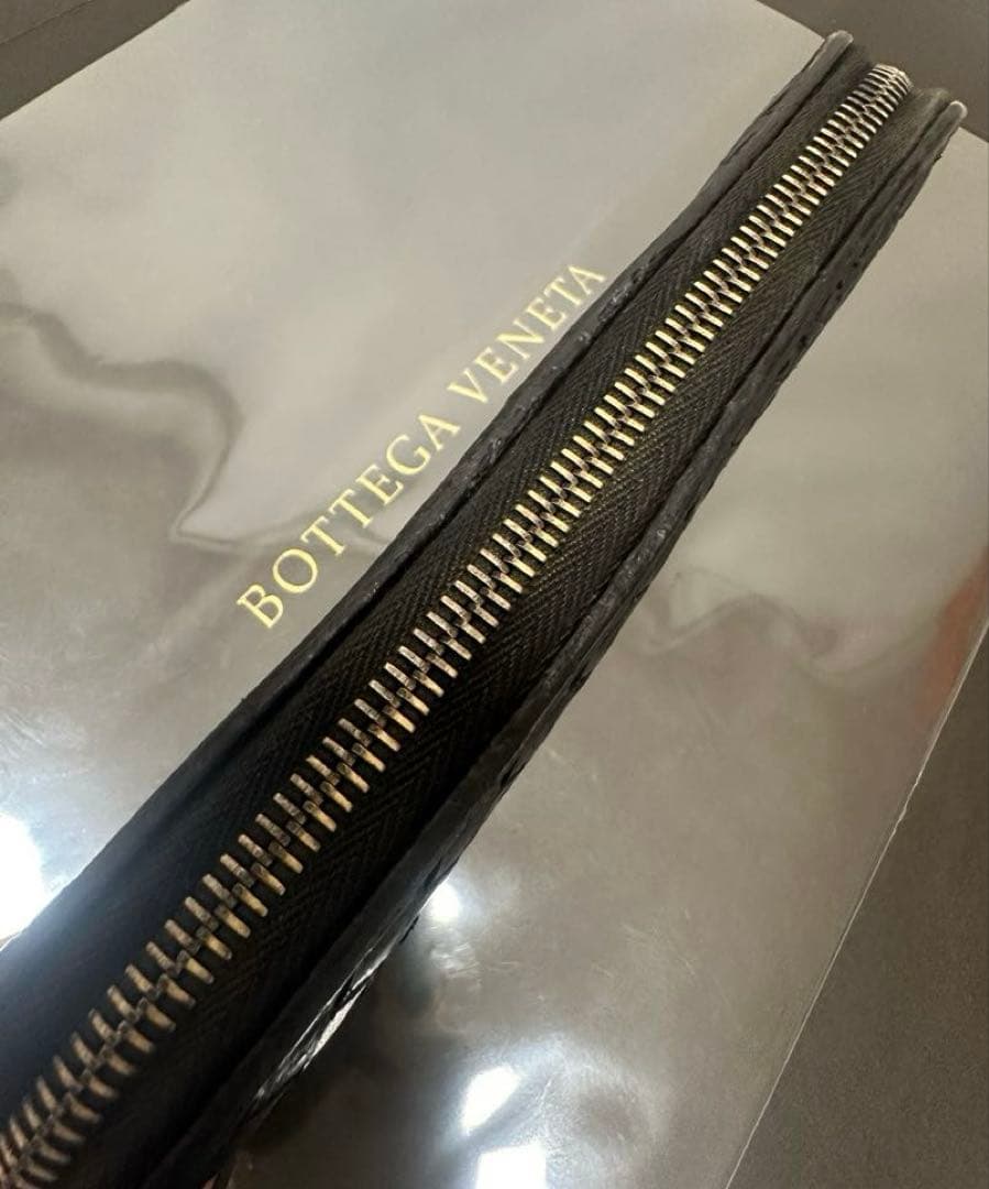 【本体のみ】ボッテガヴェネタ ラウンドファスナー/ラム＆パイソン/黒/2️⃣✨✨