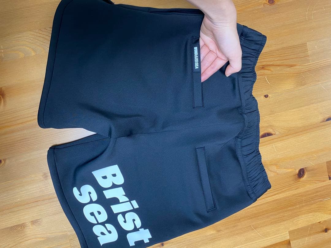 FCRB×ウィンダンシー ショートパンツ SEA ハーフパンツ黒