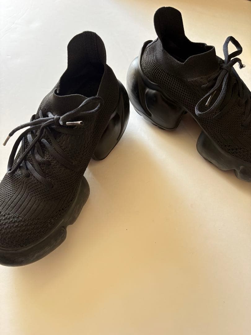 靴 grounds MOOPIE PAINT