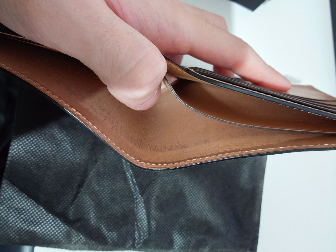 Flathority 二つ折り財布 シェルコードバン　バーボン