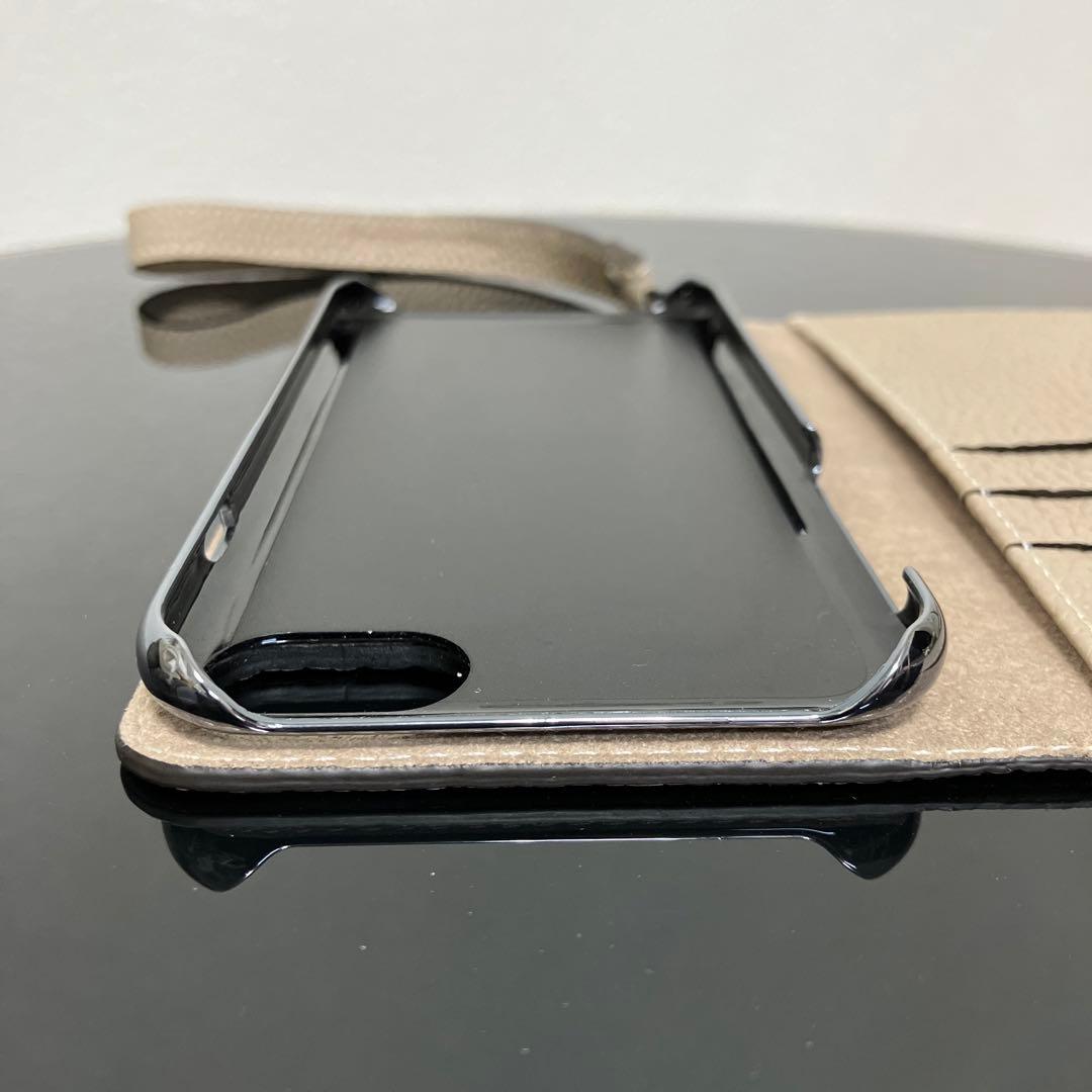 【新品同様】BONAVENTURA iPhone SE/8/7/6S ストラップ