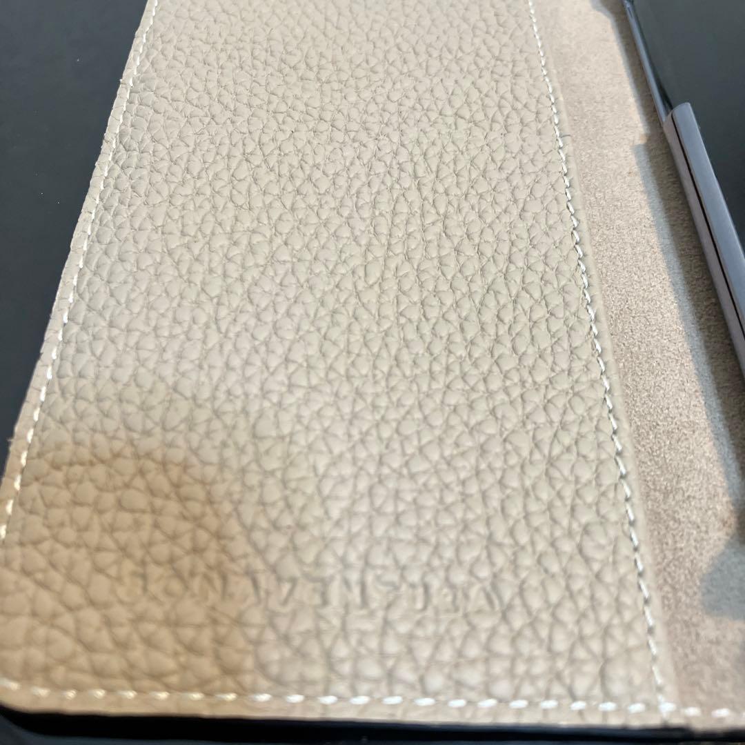 【新品同様】BONAVENTURA iPhone SE/8/7/6S ストラップ