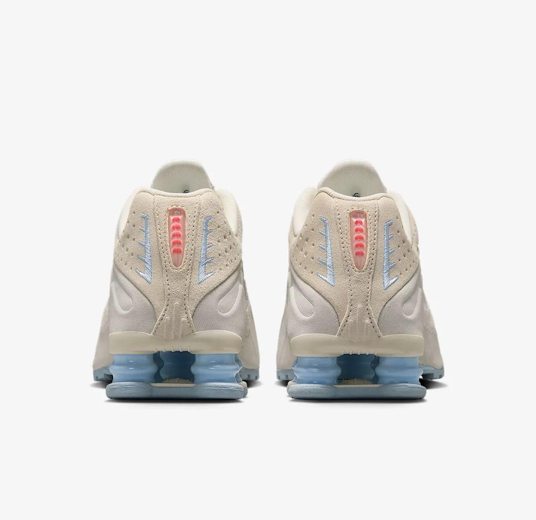 Nike Women's Shox R4 SE ナイキ ショックス R4 SE