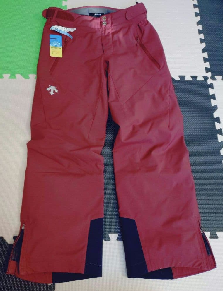 2024オガサカチームスキーウェア ジャケットS、パンツM エンジ色