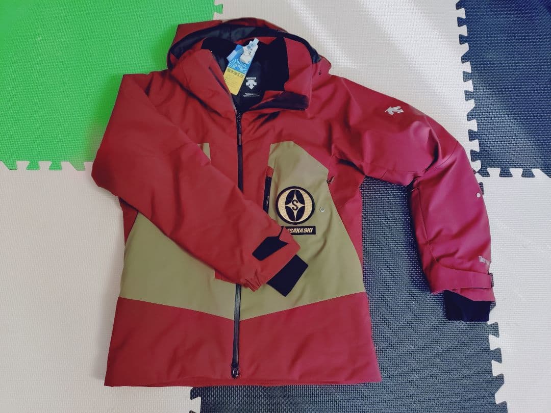 2024オガサカチームスキーウェア ジャケットS、パンツM エンジ色