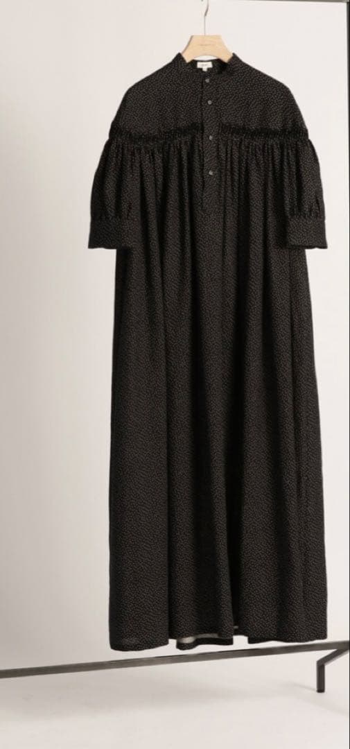 カレンソロジー×Scye ドットリネンワンピース