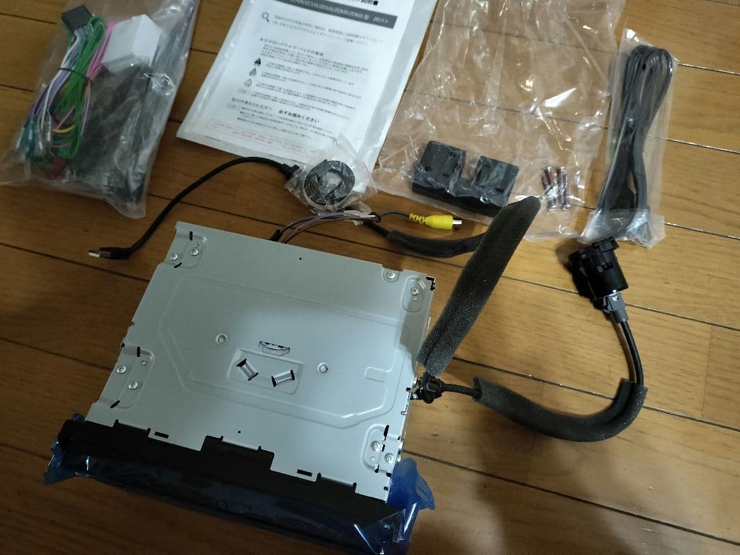 パイオニア carrozzeria　カーナビ　AVIC-RL821-D