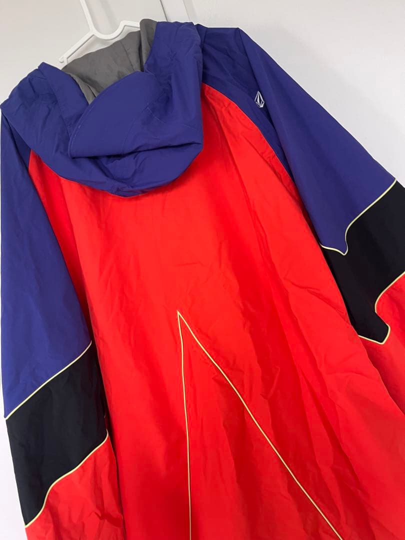 VOLCOM NIMBUS ウェア　スノボー　オレンジ　紫　黒　メンズ　男性