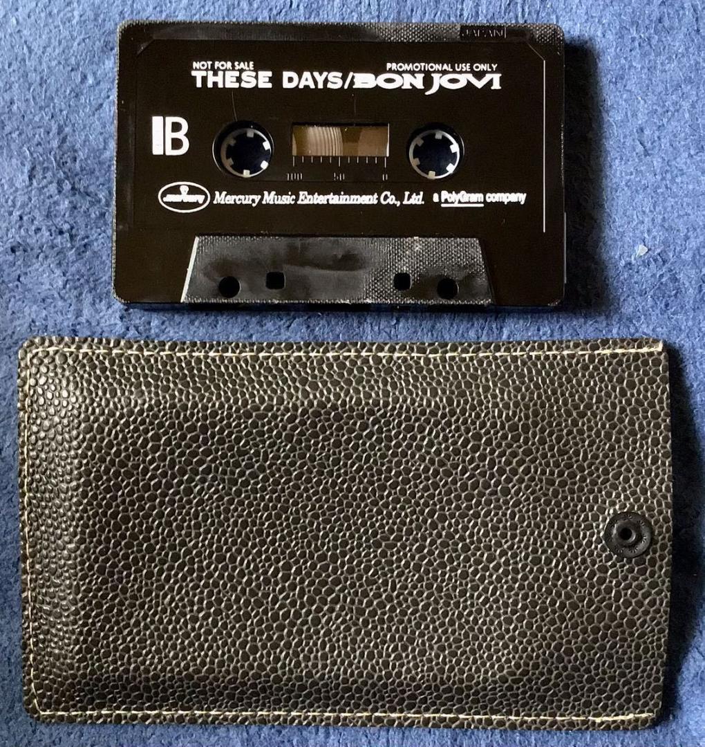 入手困難 レザーケース入 カセットテープ★ボン・ジョヴィ / ジーズ・デイズ