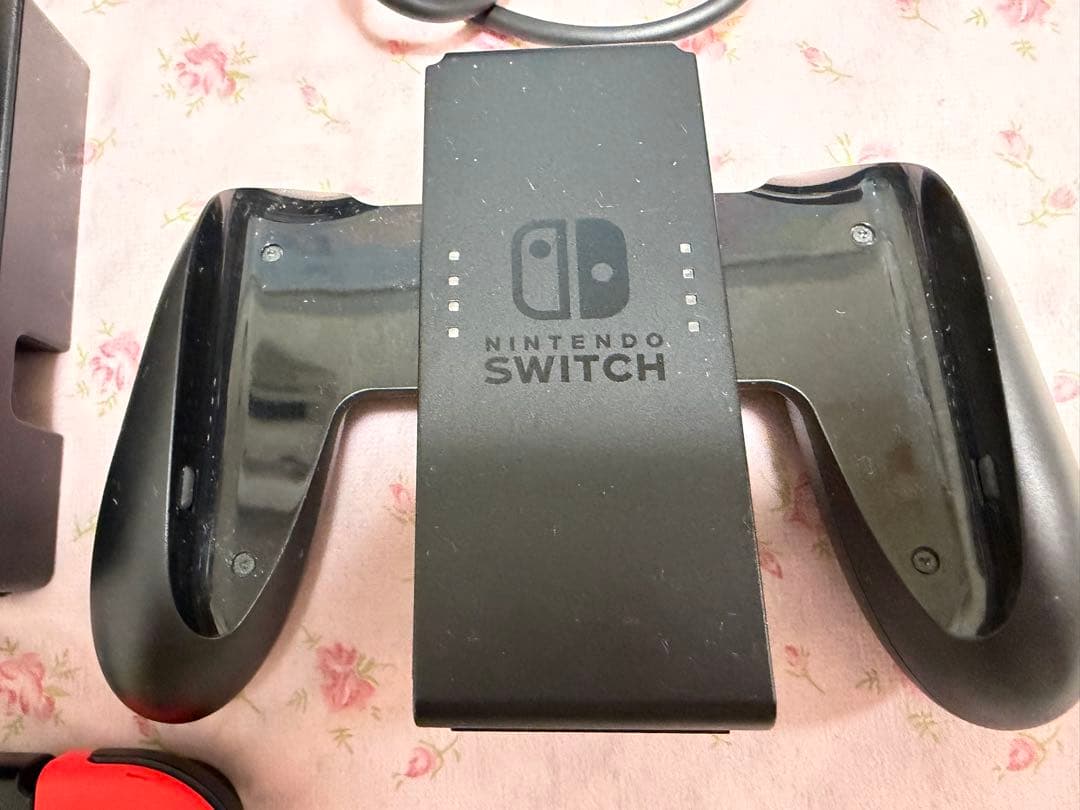 ニンテンドースイッチ　青/赤 Joy-Con 512GB microSDカード付