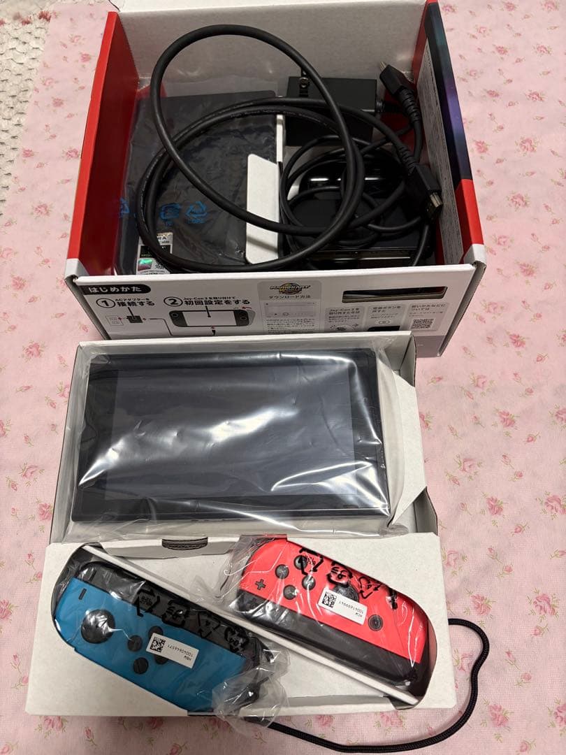 ニンテンドースイッチ　青/赤 Joy-Con 512GB microSDカード付