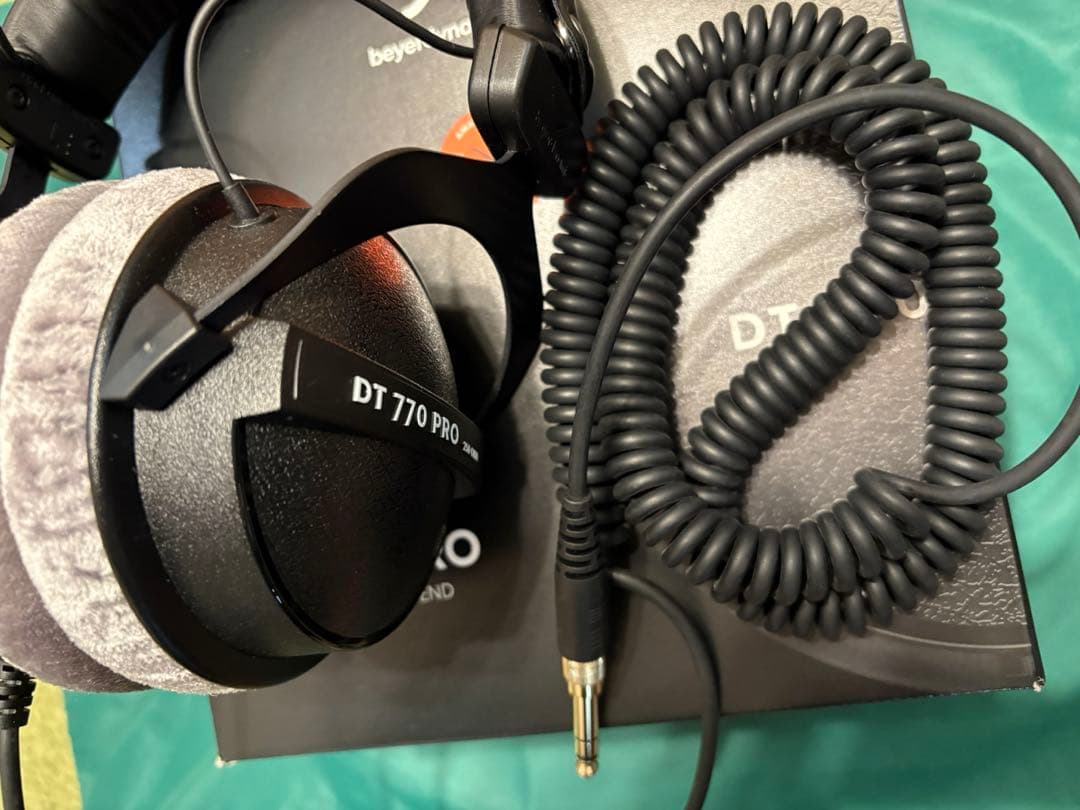beyerdynamic DT770PRO 250Ω 密閉型モニターヘッドホン