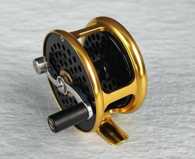 【新品・未使用】美しいクラシック・リール　３／４wt