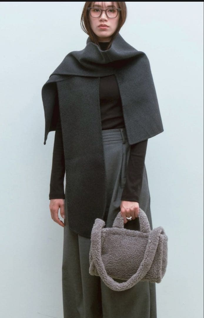 DECOLLTE ACCESSORY ウールリバーストール　チャコール