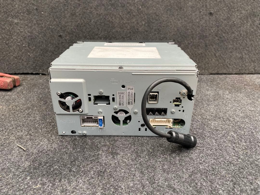 Panasonic CN-RS02D STRADA カーナビ 7インチ TV