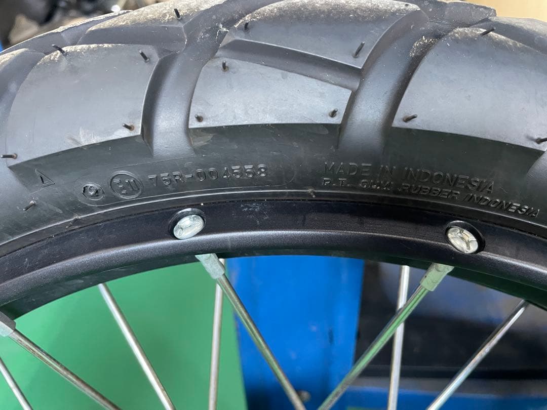 CT125　ハンターカブ　モトライン　チューブレスホイール　タイヤセット