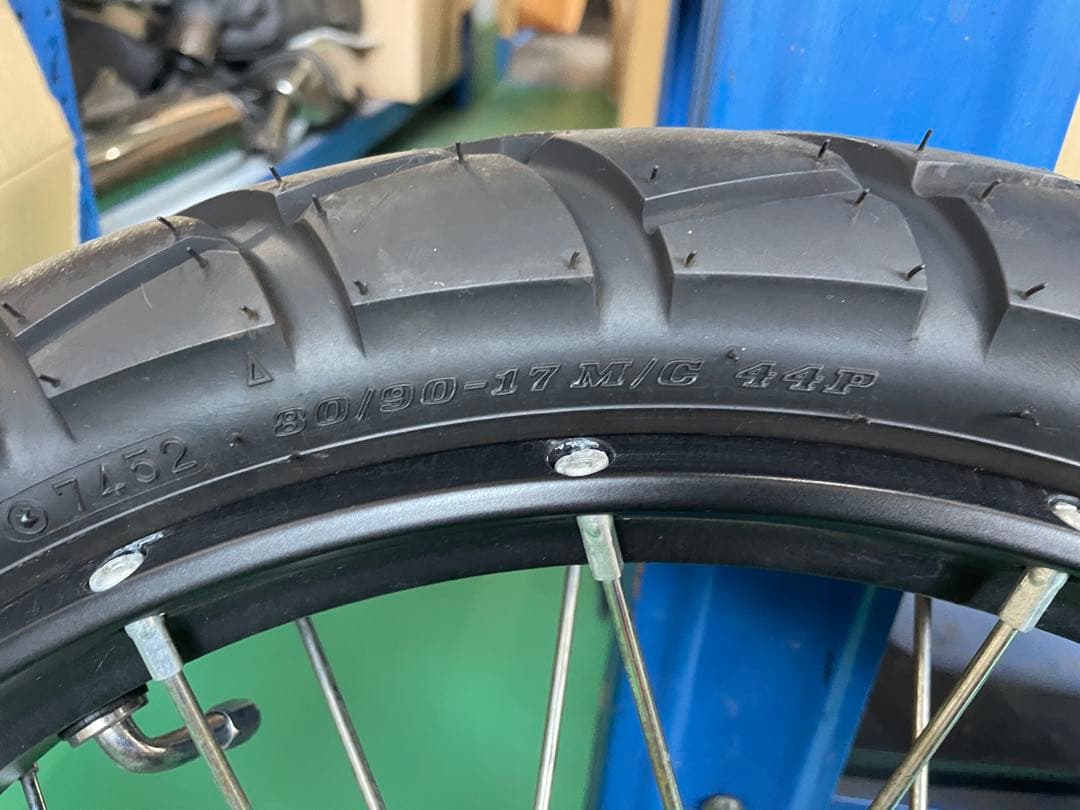 CT125　ハンターカブ　モトライン　チューブレスホイール　タイヤセット