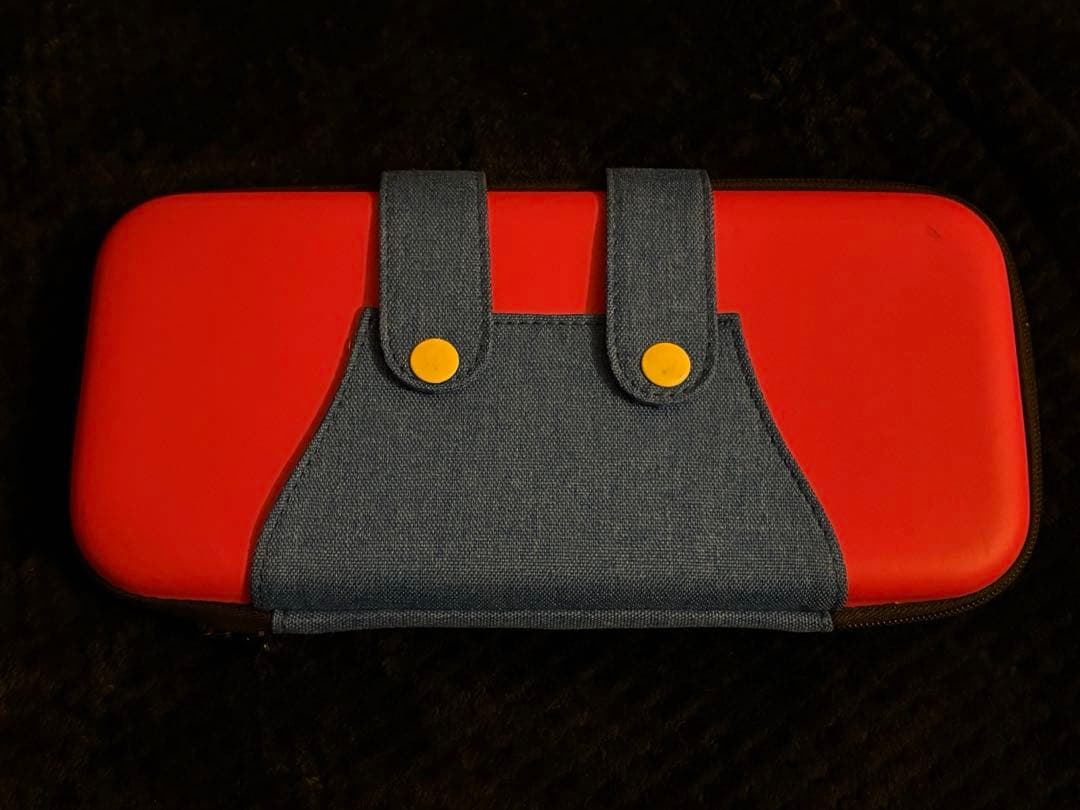 Nintendo Switch 本体とジョイコンセット★収納ケース付き