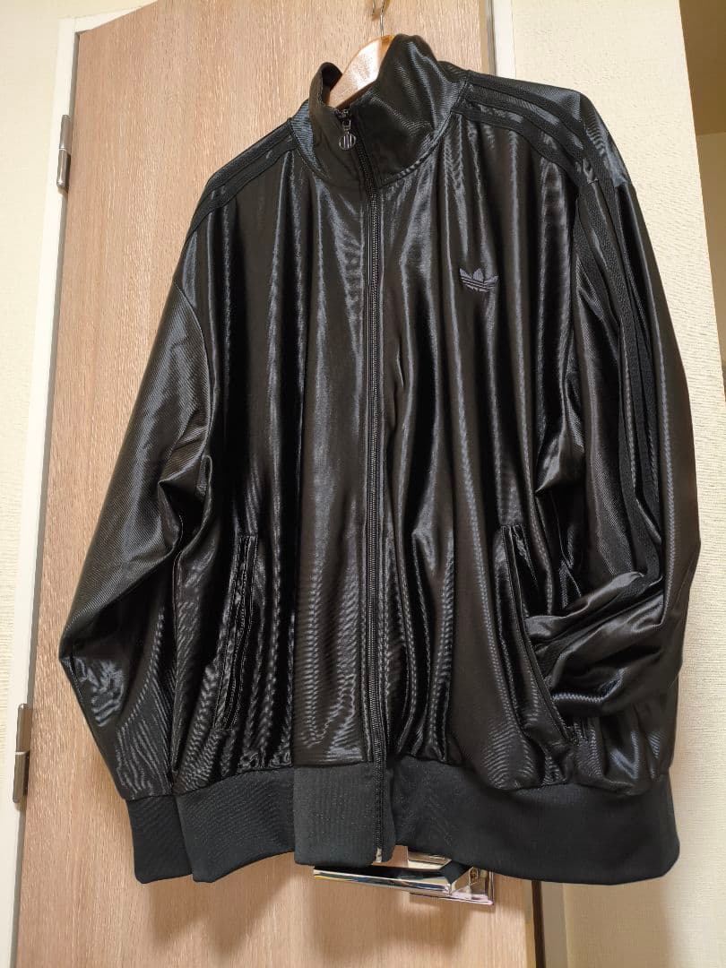 adidas アディダス Q3 オーバーサイズ トラックトップ FIREBIRD