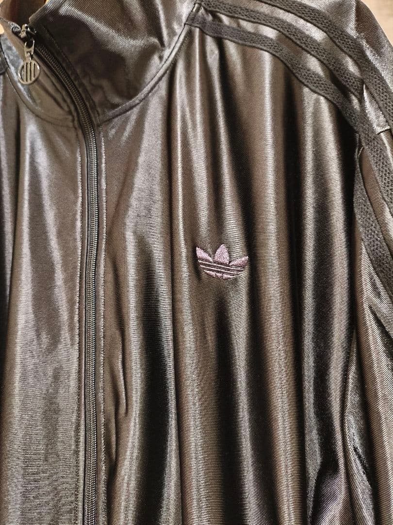 adidas アディダス Q3 オーバーサイズ トラックトップ FIREBIRD